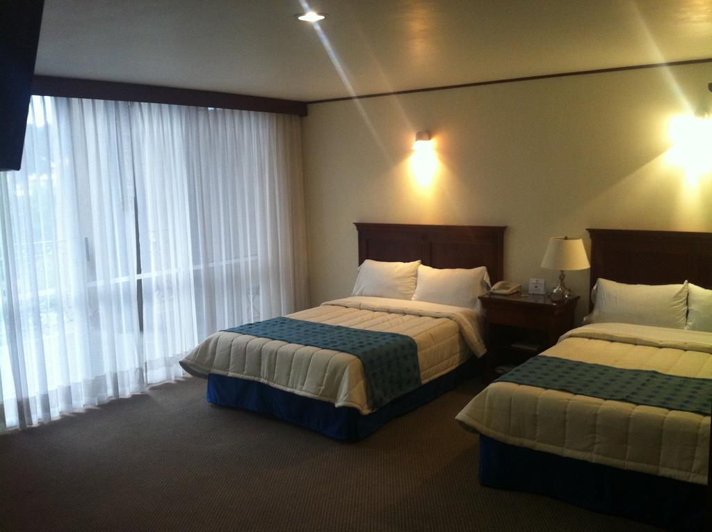 Hotel Tehuacan Plaza חדר תמונה